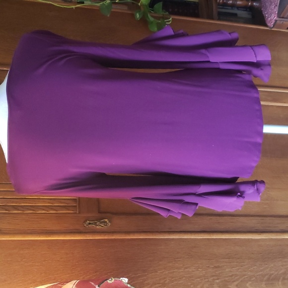 Vibrant, swingy violet top - Picture 4 of 5